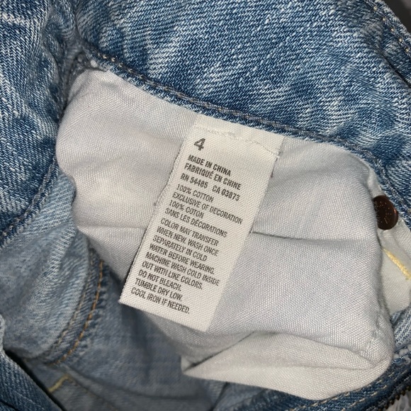 Ripped high waisted jean shorts - Picture 3 of 3